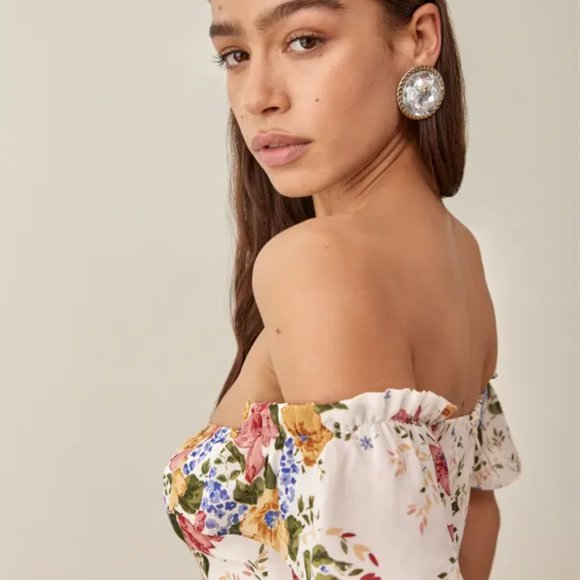 Reformation Butterfly Dress in Marie Antoinette - Picture 3 of 8